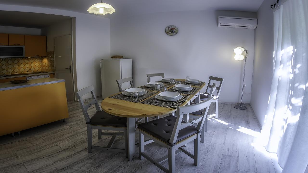 Braut Apartment Veglia Exterior foto
